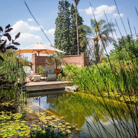 Shepherd'S Corner Guest House Йоханесбург Екстериор снимка